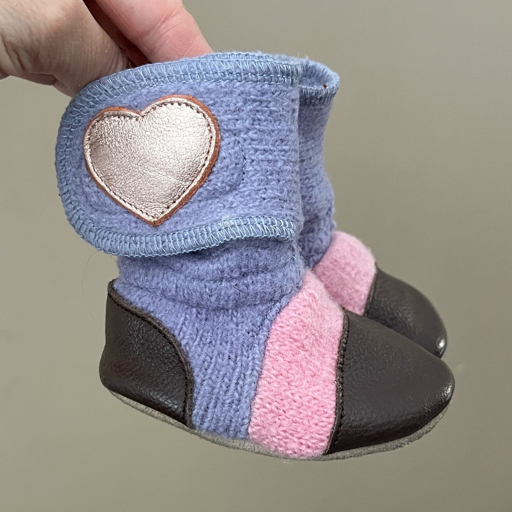 Nook Wool Lavender & Pink Baby Booties with Brown Accents